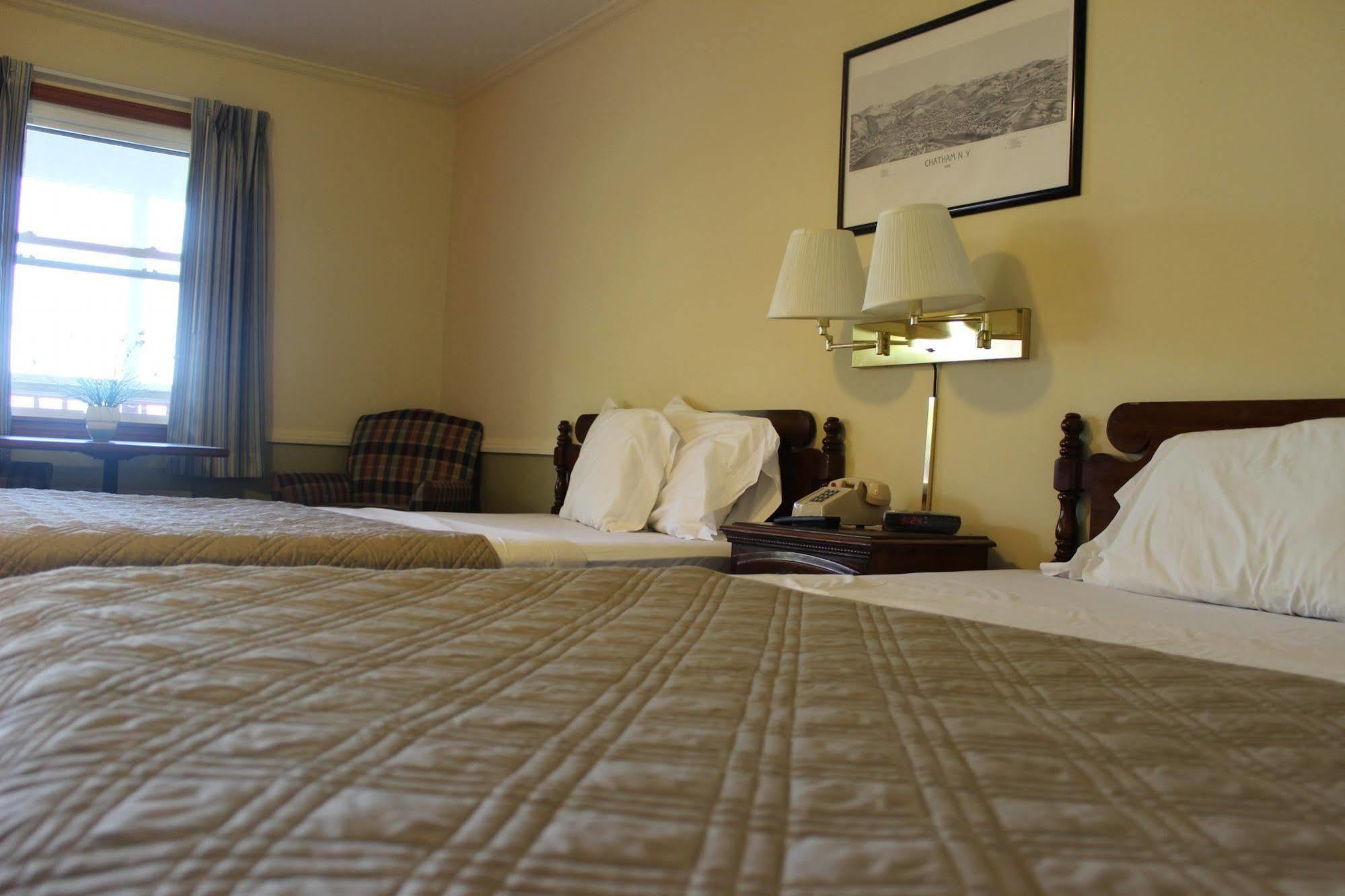 Chatham Travel Lodge Old Chatham Ngoại thất bức ảnh