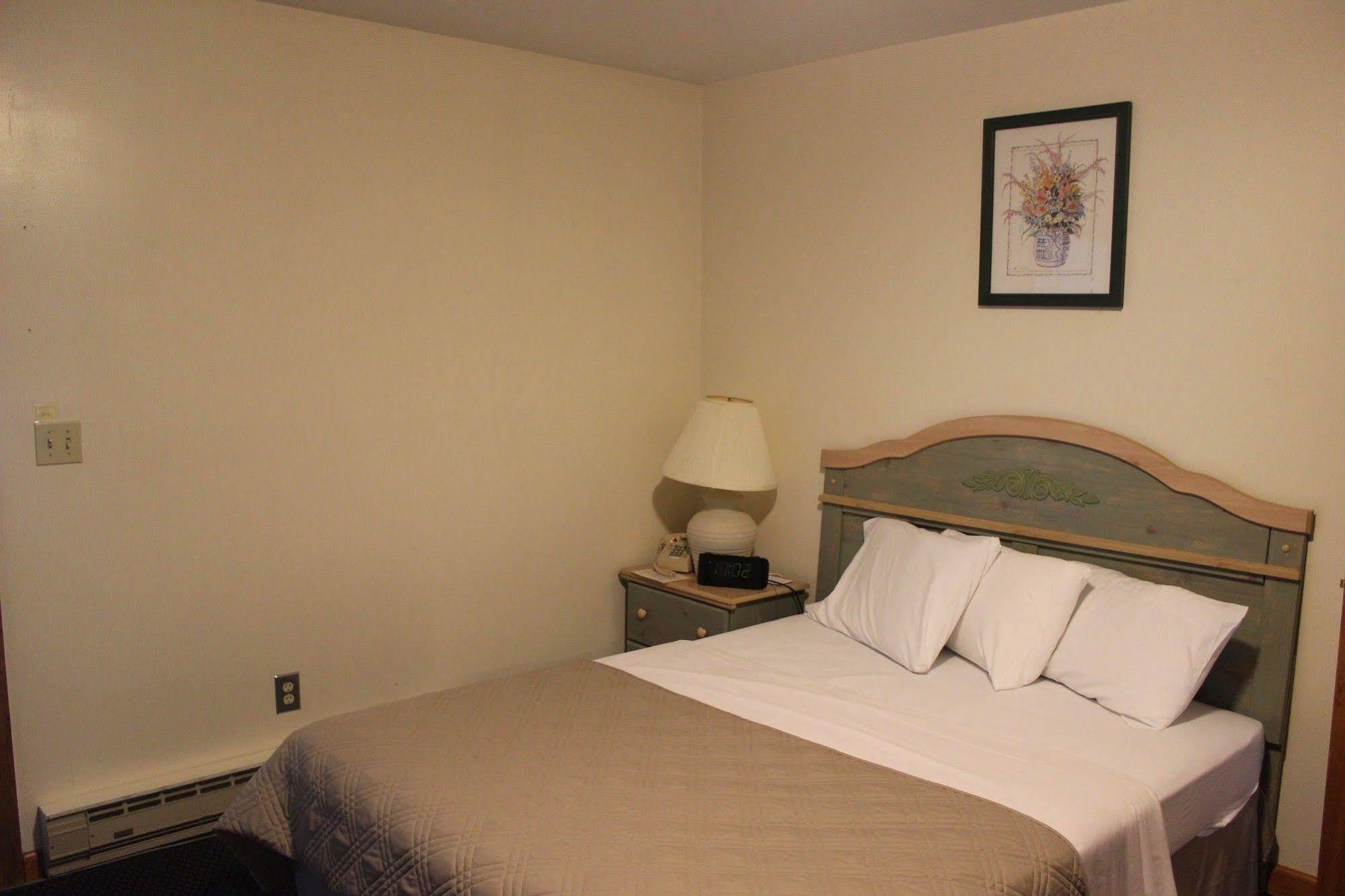 Chatham Travel Lodge Old Chatham Ngoại thất bức ảnh