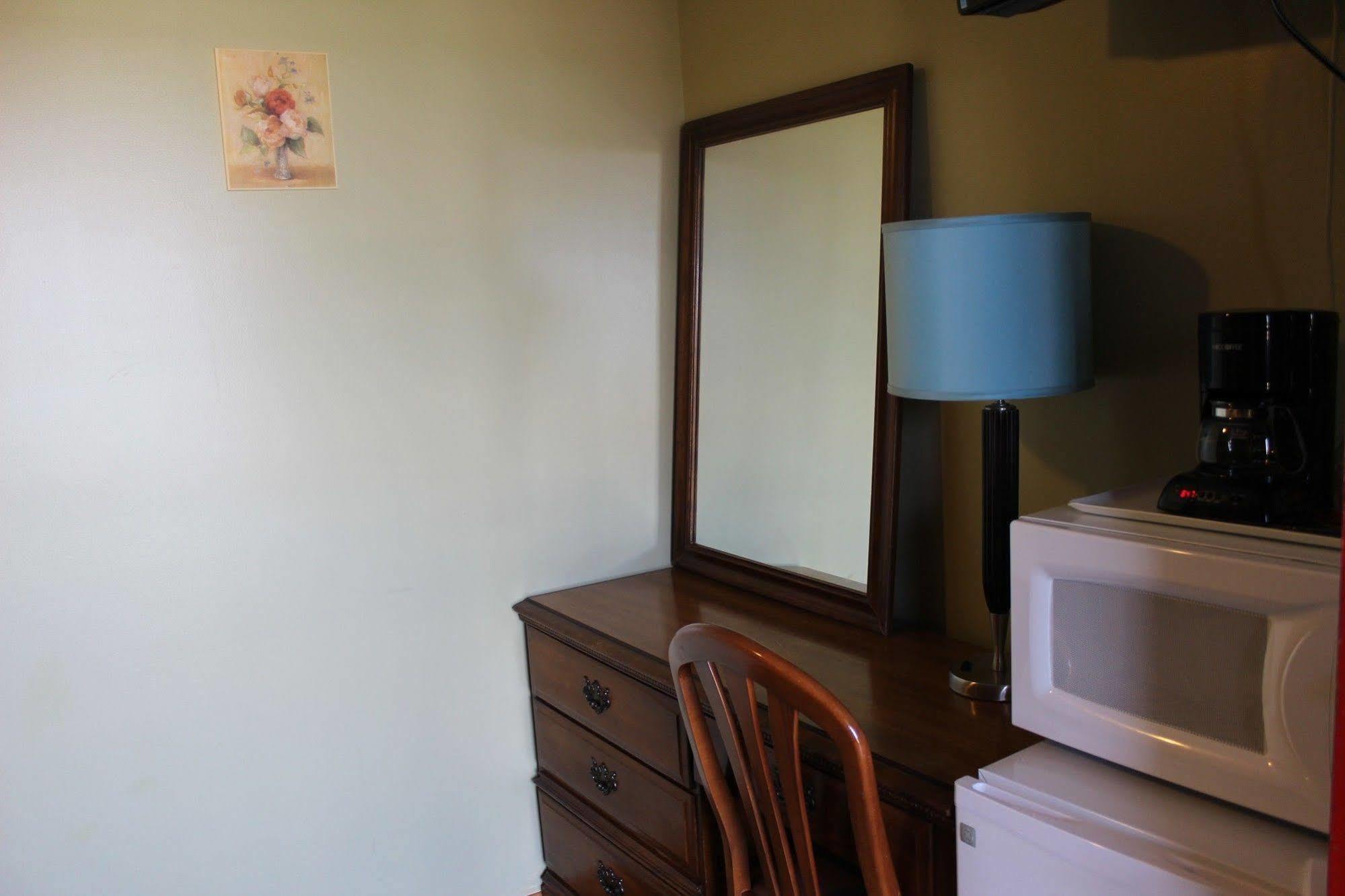 Chatham Travel Lodge Old Chatham Ngoại thất bức ảnh